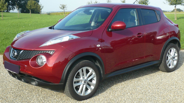    Nissan JUKE 1.6  SE+ SPORT 2010