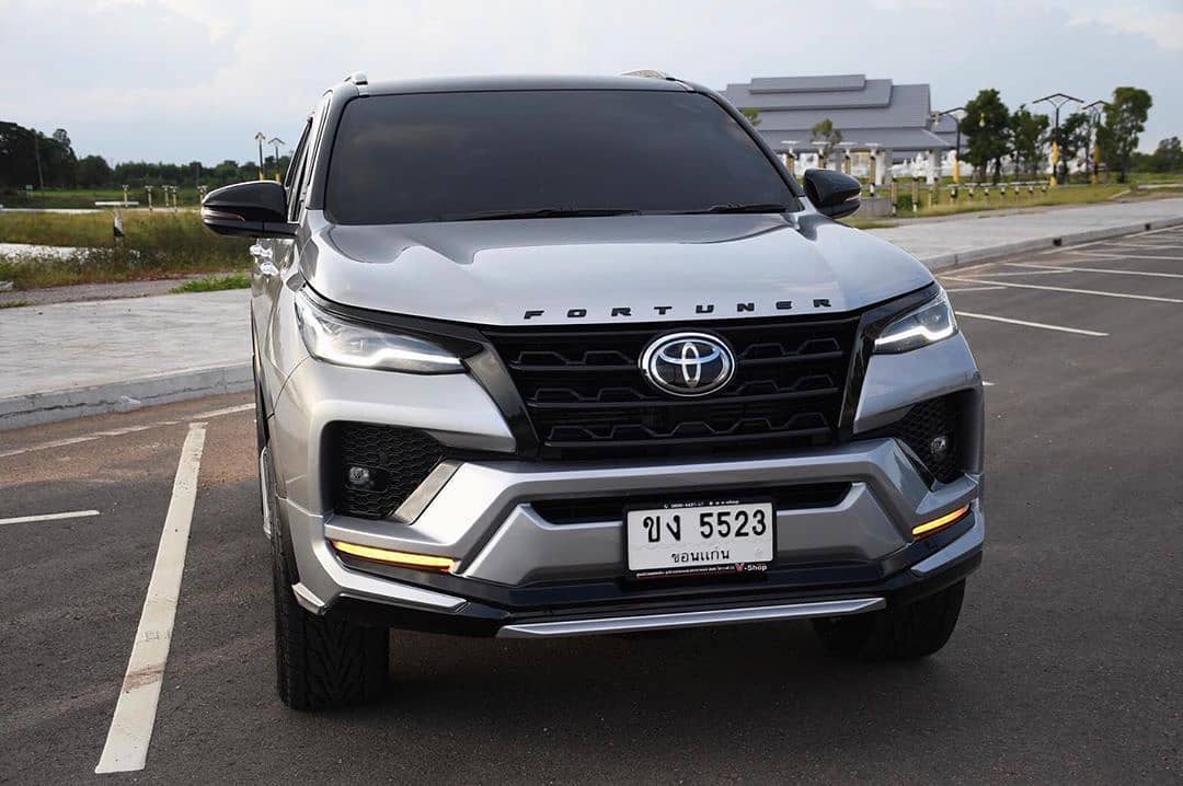 Рамный внедорожник Toyota Fortuner сменит поколение в 2022 году