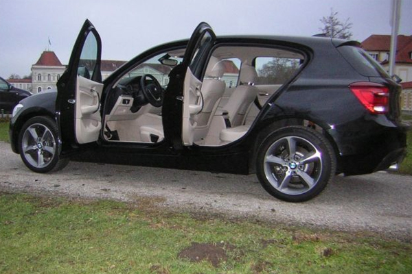 Отзыв владельца автомобиля BMW 118i 1.6 AT 2012
