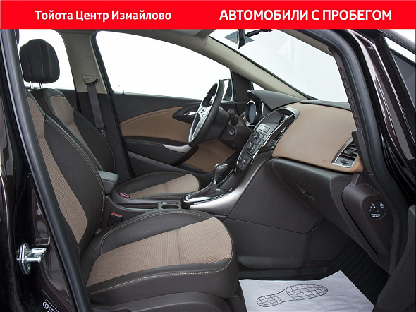 Фото Опель Астра 2013 цена 860000 руб.