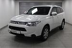 Mitsubishi Outlander 2,0 