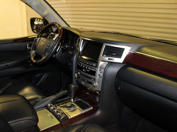 Фото Лексус LX 2012 цена 2999000 руб.