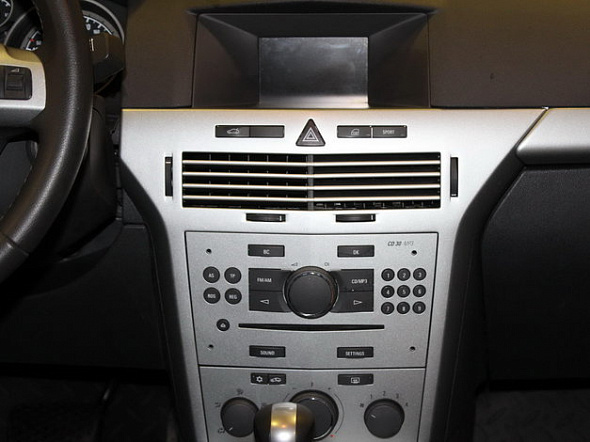 Фото Опель Астра 2012 цена 589000 руб.