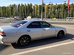 Nissan Laurel 2,0 авт