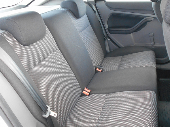 Фото Форд Фокус 2011 цена 414000 руб. Фото Форд Фокус 2011 цена 414000 руб.