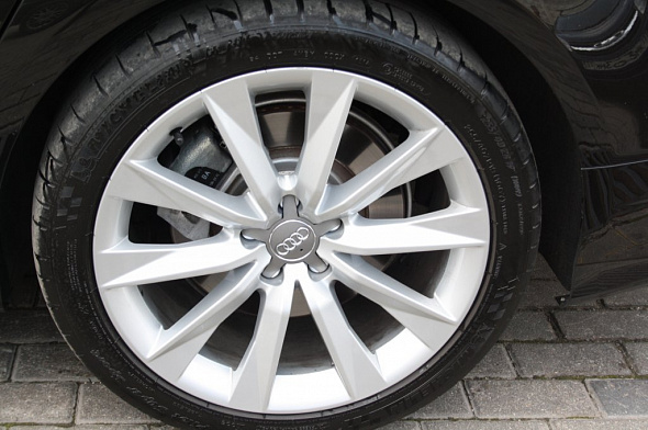 Фото Ауди А7 2014 цена 3280000 руб. Фото Ауди А7 2014 цена 3280000 руб.