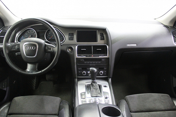 Фото Ауди КУ 7 2005 цена 690690 руб. Фото Ауди КУ 7 2005 цена 690690 руб.