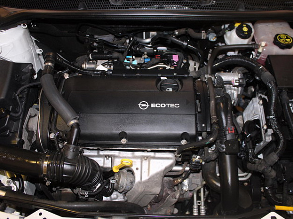 Фото Опель Астра 2012 цена 636000 руб. Фото Опель Астра 2012 цена 636000 руб.