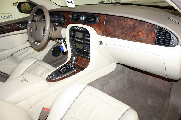 Фото Ягуар XJ 2006 цена 680000 руб.