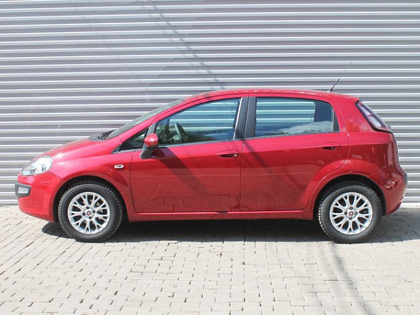 Фото Фиат Гранд Пунто 2011 цена 410000 руб.