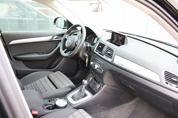 Фото Ауди КУ 3 2015 цена 1607000 руб.