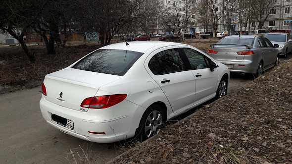 Фото Пежо 408 2012 цена 450000 руб.