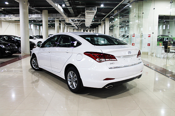 Фото Хендай ( Хундай ) ай 40 2015 цена 879900 руб.