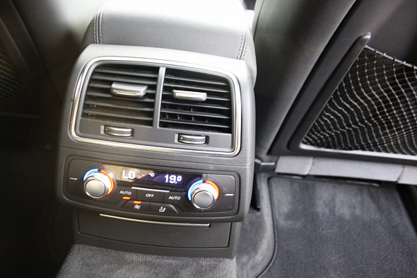 Фото Ауди 2016 цена 7000000 руб. Фото Ауди 2016 цена 7000000 руб.