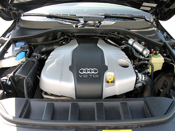 Фото Ауди КУ 7 2014 цена 2855000 руб. Фото Ауди КУ 7 2014 цена 2855000 руб.