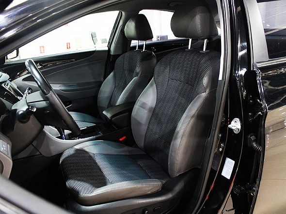 Фото Хендай ( Хундай ) Соната 2011 цена 700000 руб.