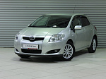 Toyota Auris 1,4 мех