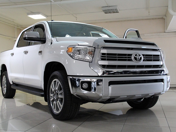 Фото Тойота Тундра 2015 цена 3780000 руб. Фото Тойота Тундра 2015 цена 3780000 руб.
