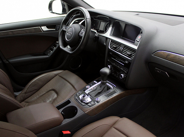 Фото Ауди  2015 цена 2335000 руб.