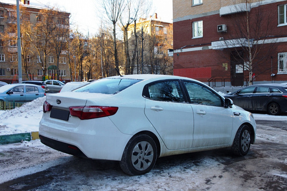 Киа Рио зеленая 2012