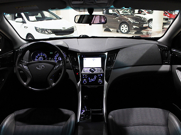 Фото Хендай ( Хундай ) Соната 2011 цена 700000 руб.