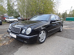 Mercedes-Benz E-Class 2,4 авт Mercedes-Benz E-Class 2,4 авт