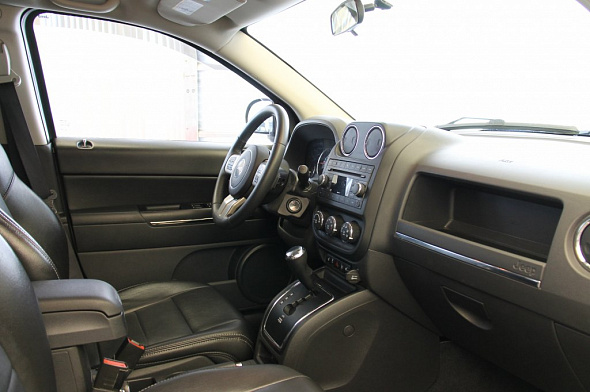 Фото Джип Компас 2012 цена 837000 руб. Фото Джип Компас 2012 цена 837000 руб.