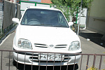 Nissan March 1,0 авт