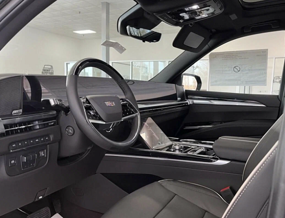 Фото Кадиллак Эскаладе 2025 цена 21000000 руб. Фото Кадиллак Эскаладе 2025 цена 21000000 руб.