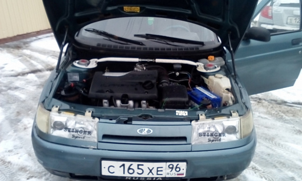 Фото Лада (ВАЗ) 2112 2001 цена 70000 руб.