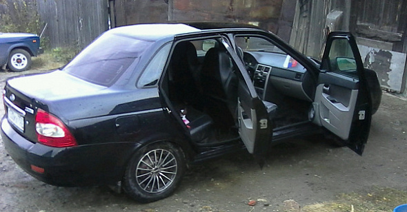 Фото Лада (ВАЗ) Приора 2011 цена 205000 руб.